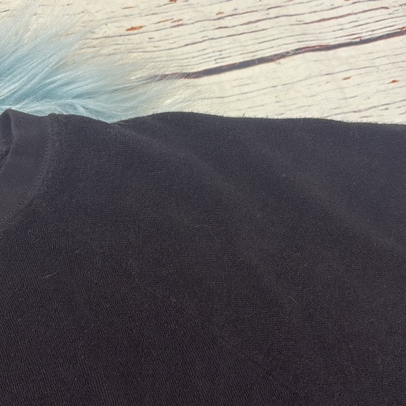 Set Active Black Velour Crewneck Cropped Sweatshirt - Picture 6 of 9